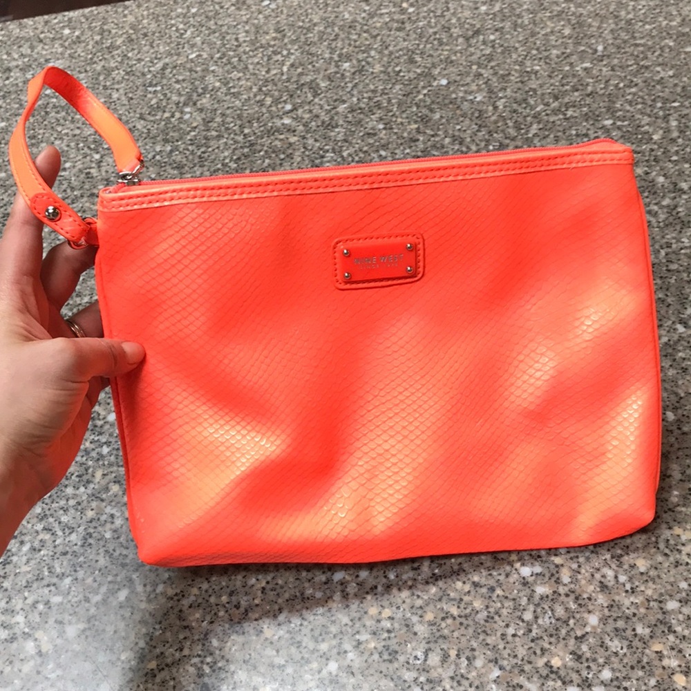 NINE WEST large makeup/toiletries bag